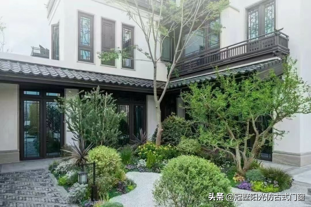 2025年热销揭秘！徽派中式庭院门窗价格攻略 - 冠墅阳光铝合金仿古门窗省心之选